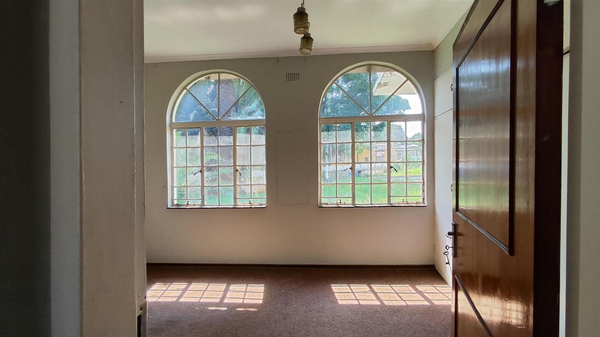 Bed Room 1 - 18 square meters of property in Hazeldene