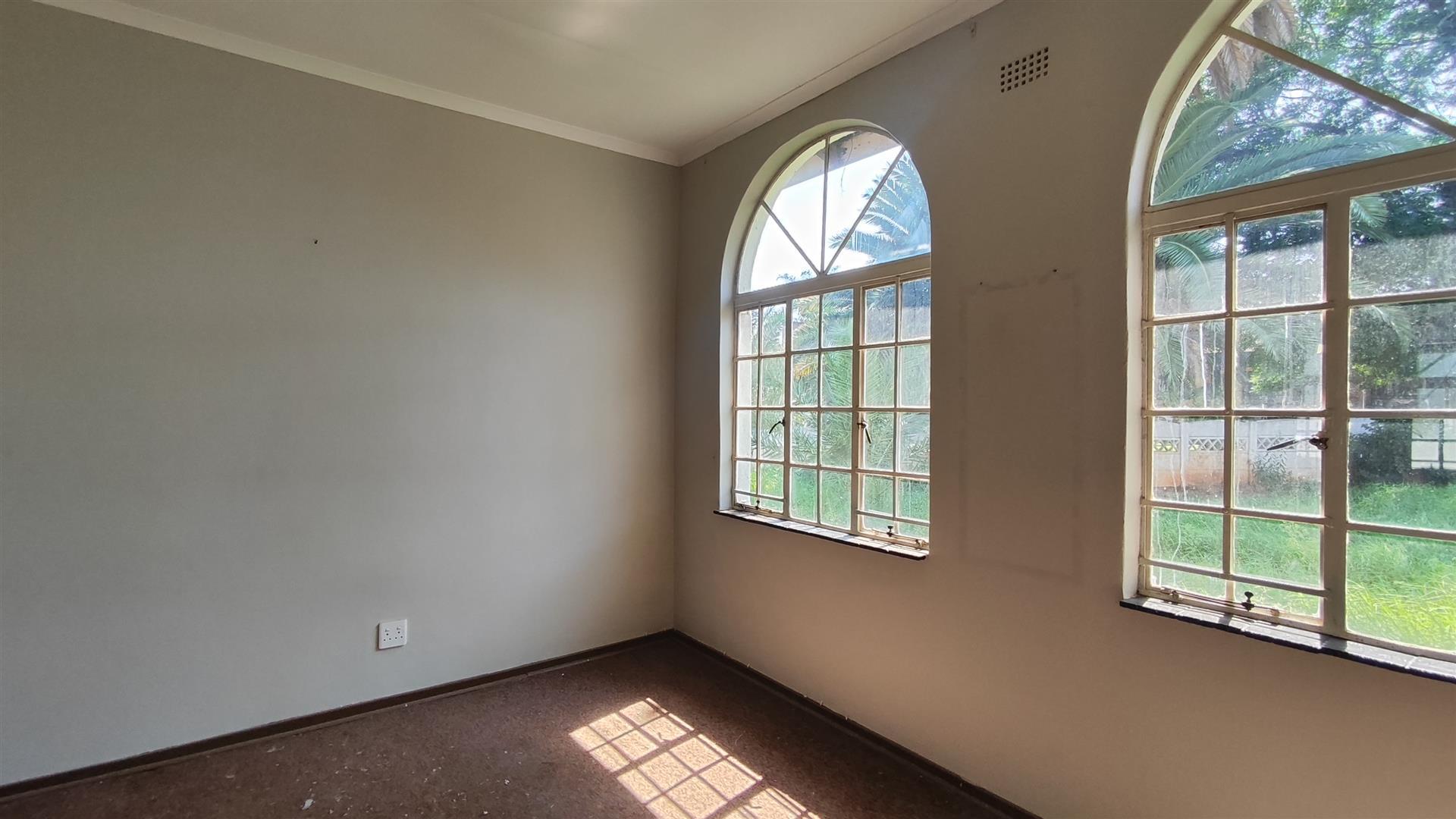 Bed Room 1 - 18 square meters of property in Hazeldene