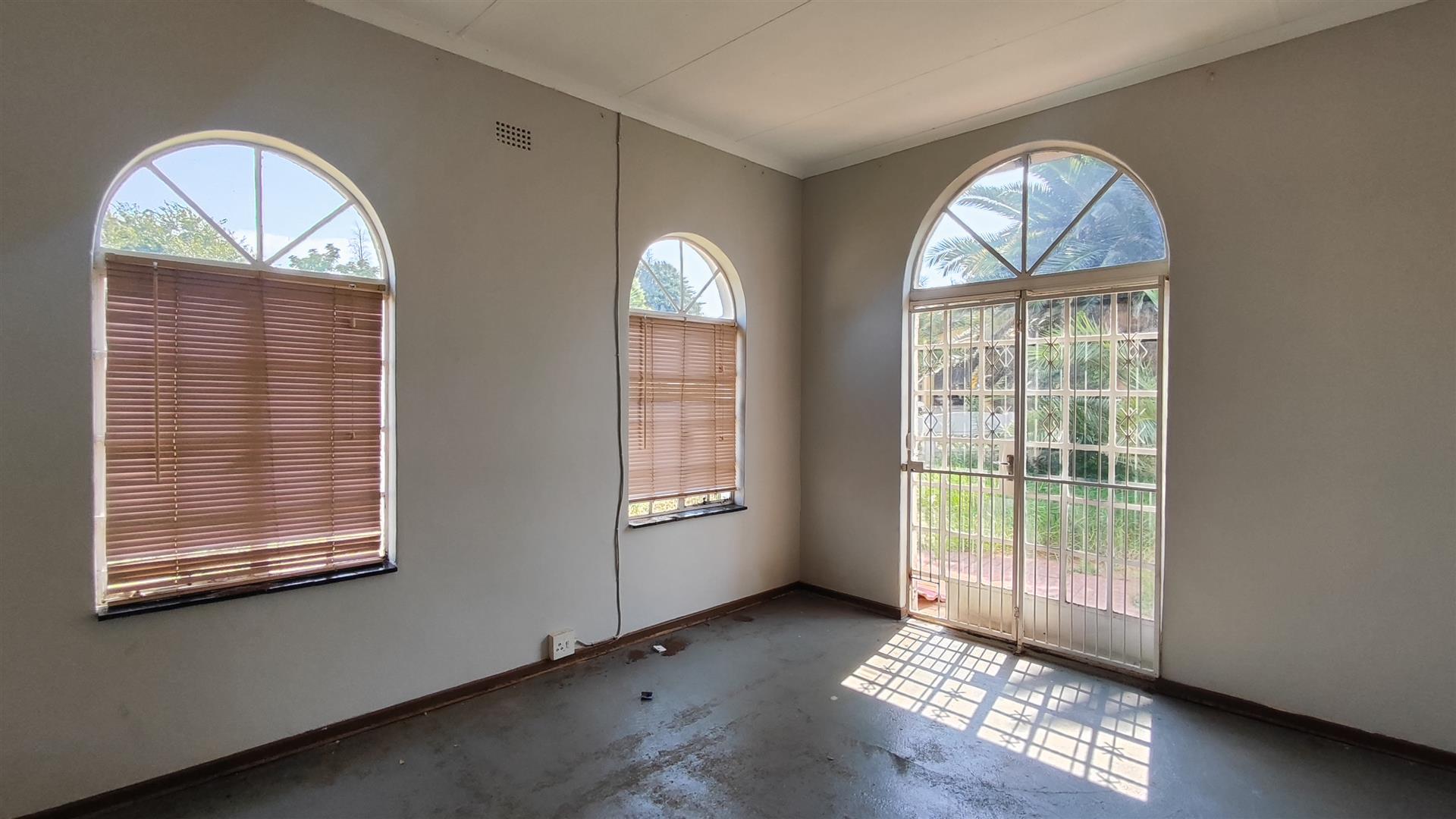 Bed Room 2 - 22 square meters of property in Hazeldene