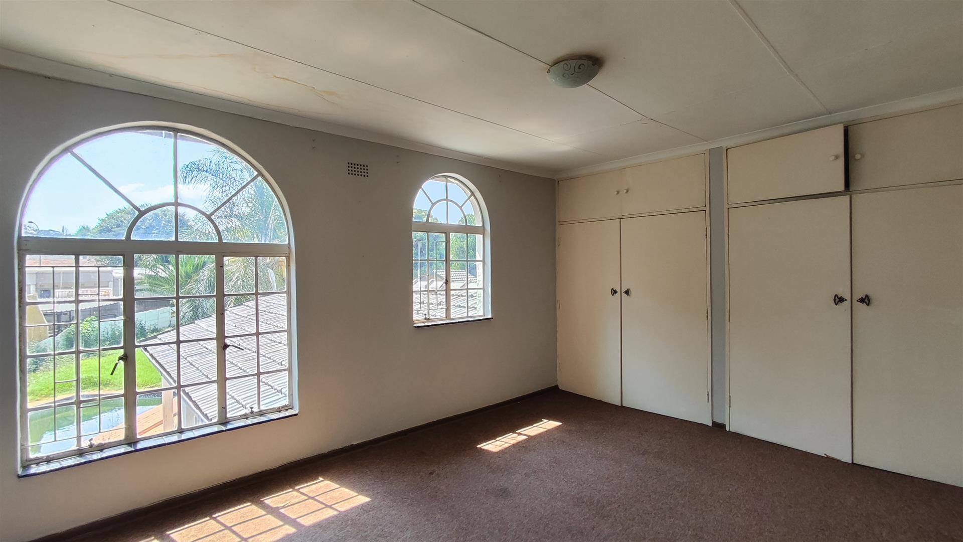 Bed Room 3 - 24 square meters of property in Hazeldene