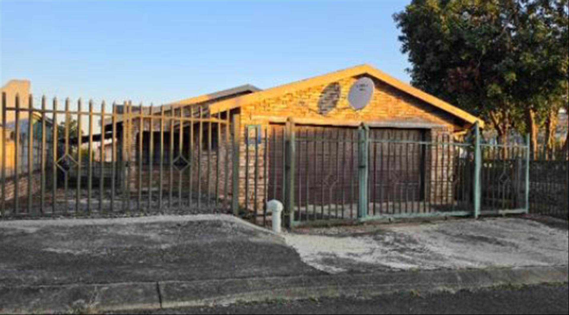 Front View of property in Copesville