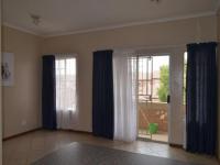Lounges - 18 square meters of property in Mooikloof Ridge