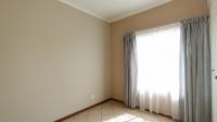 Bed Room 1 - 12 square meters of property in Mooikloof Ridge