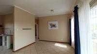 Lounges - 18 square meters of property in Mooikloof Ridge