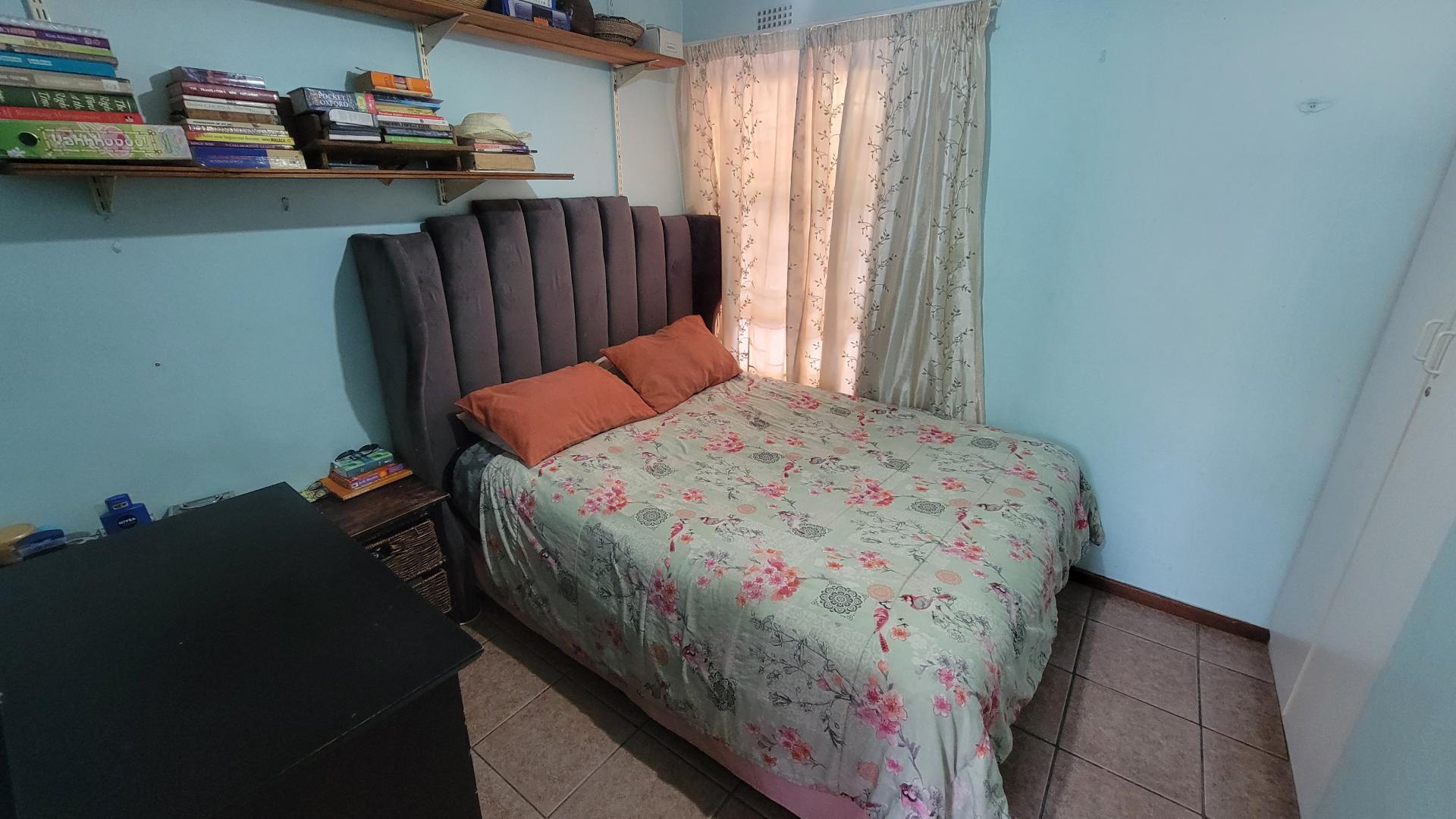 Bed Room 1 of property in Highbury