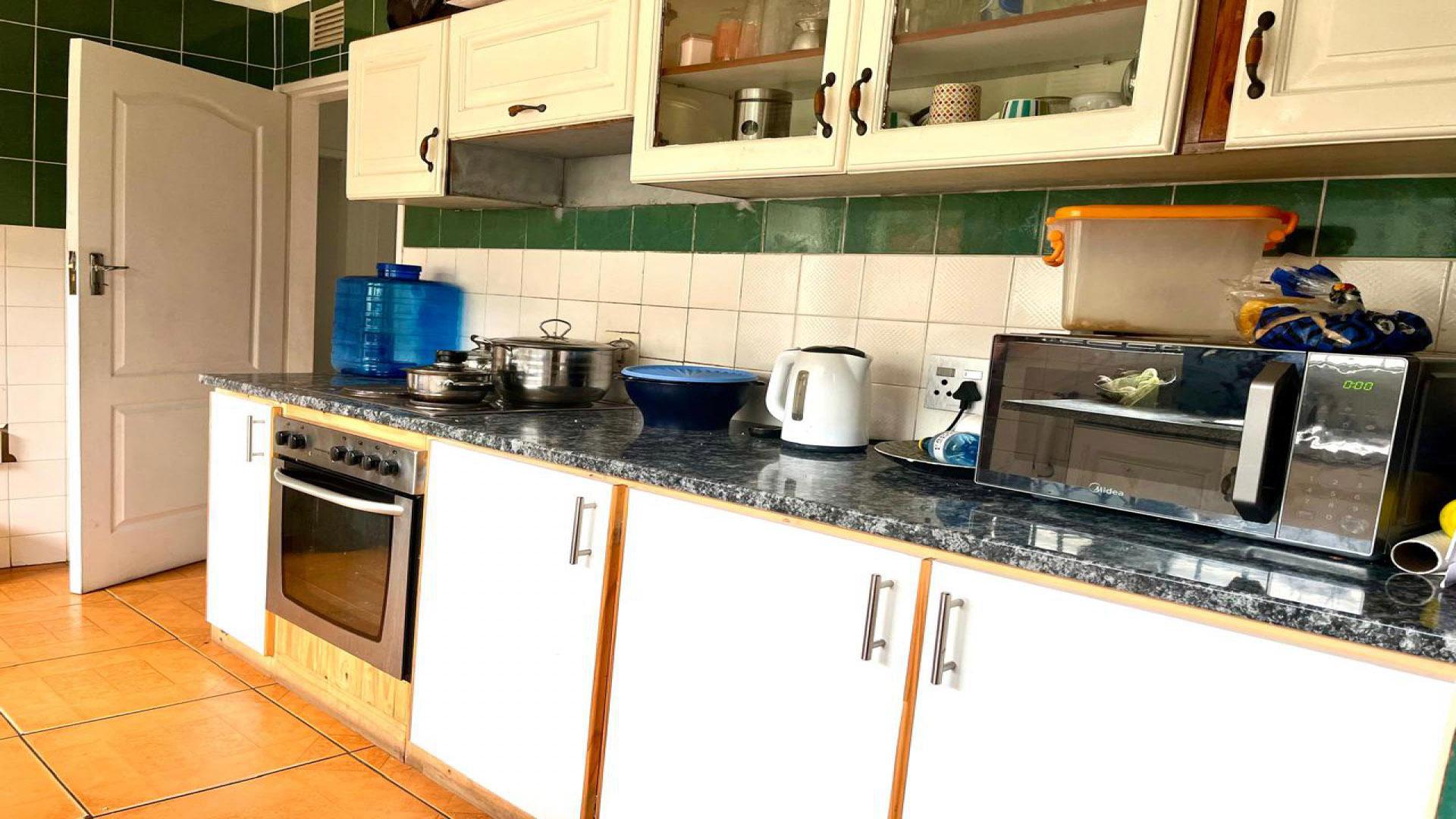 Kitchen of property in Esikhawini