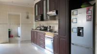 Kitchen - 14 square meters of property in Horison