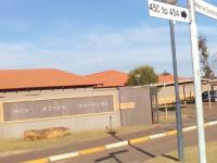 3 Bedroom 2 Bathroom Flat/Apartment to Rent for sale in Waterval East