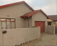 Front View of property in Tembisa