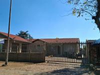 Front View of property in Vaalpark