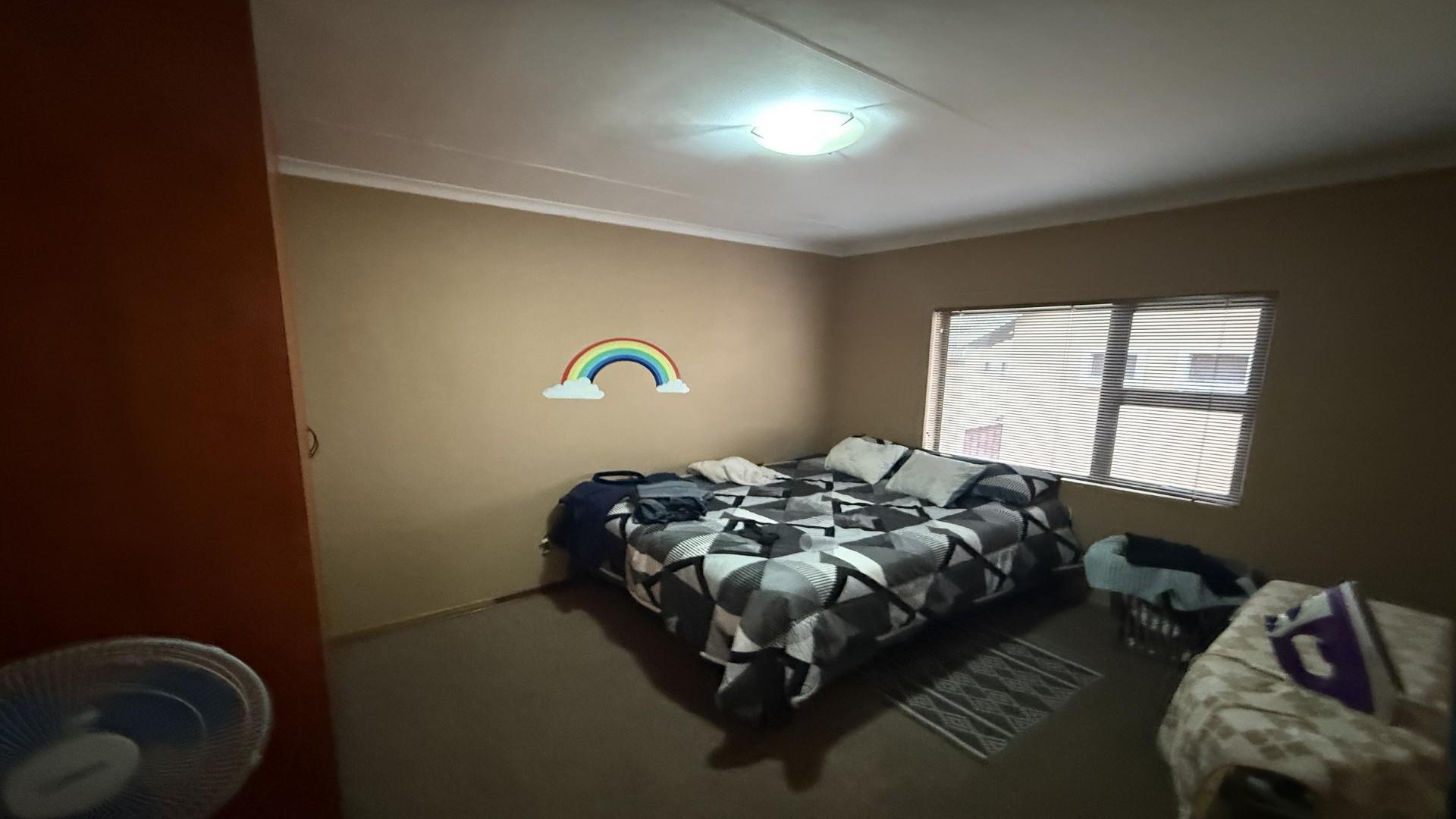 Bed Room 2 of property in Secunda