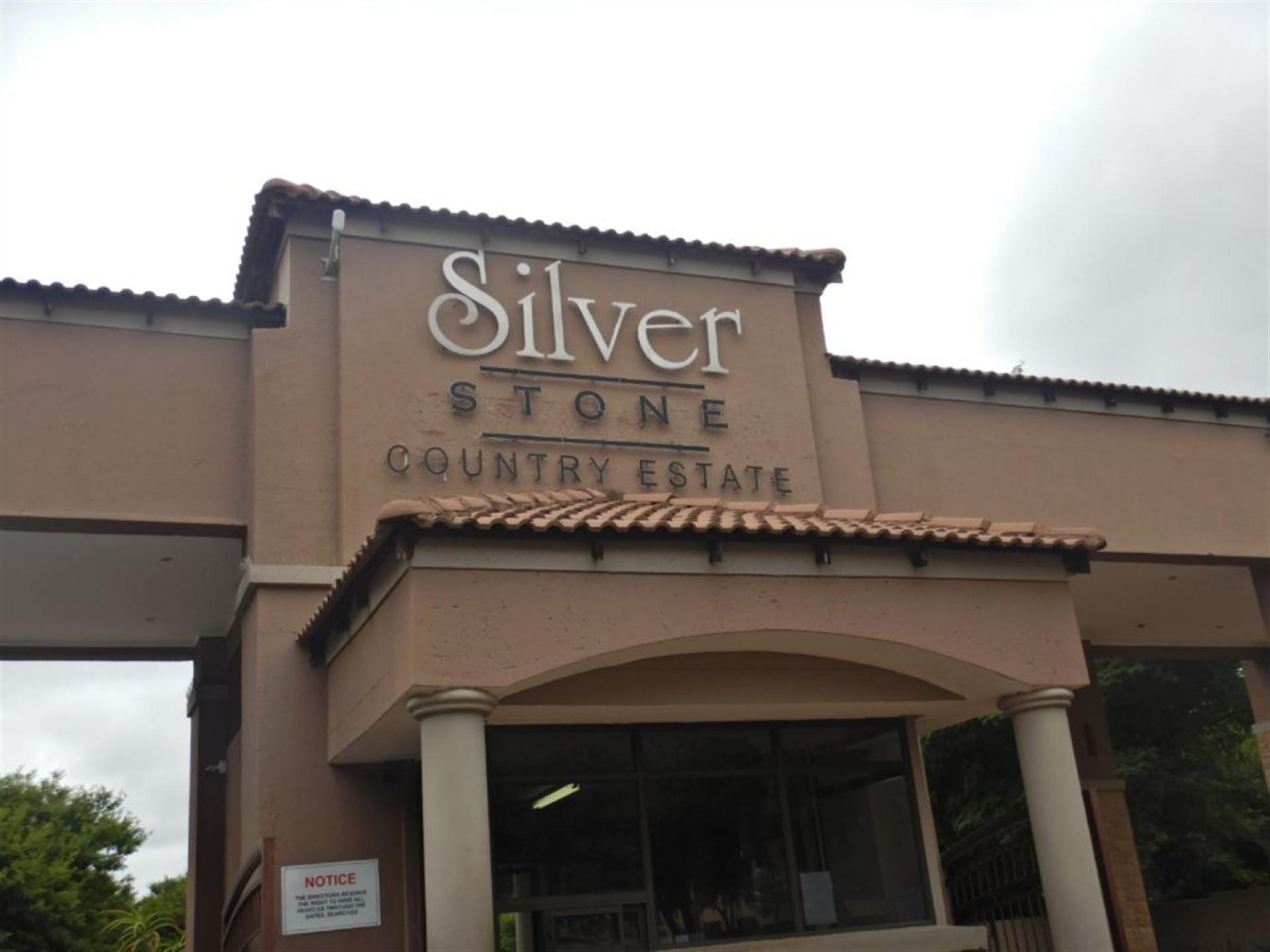 Front View of property in Centurion Central
