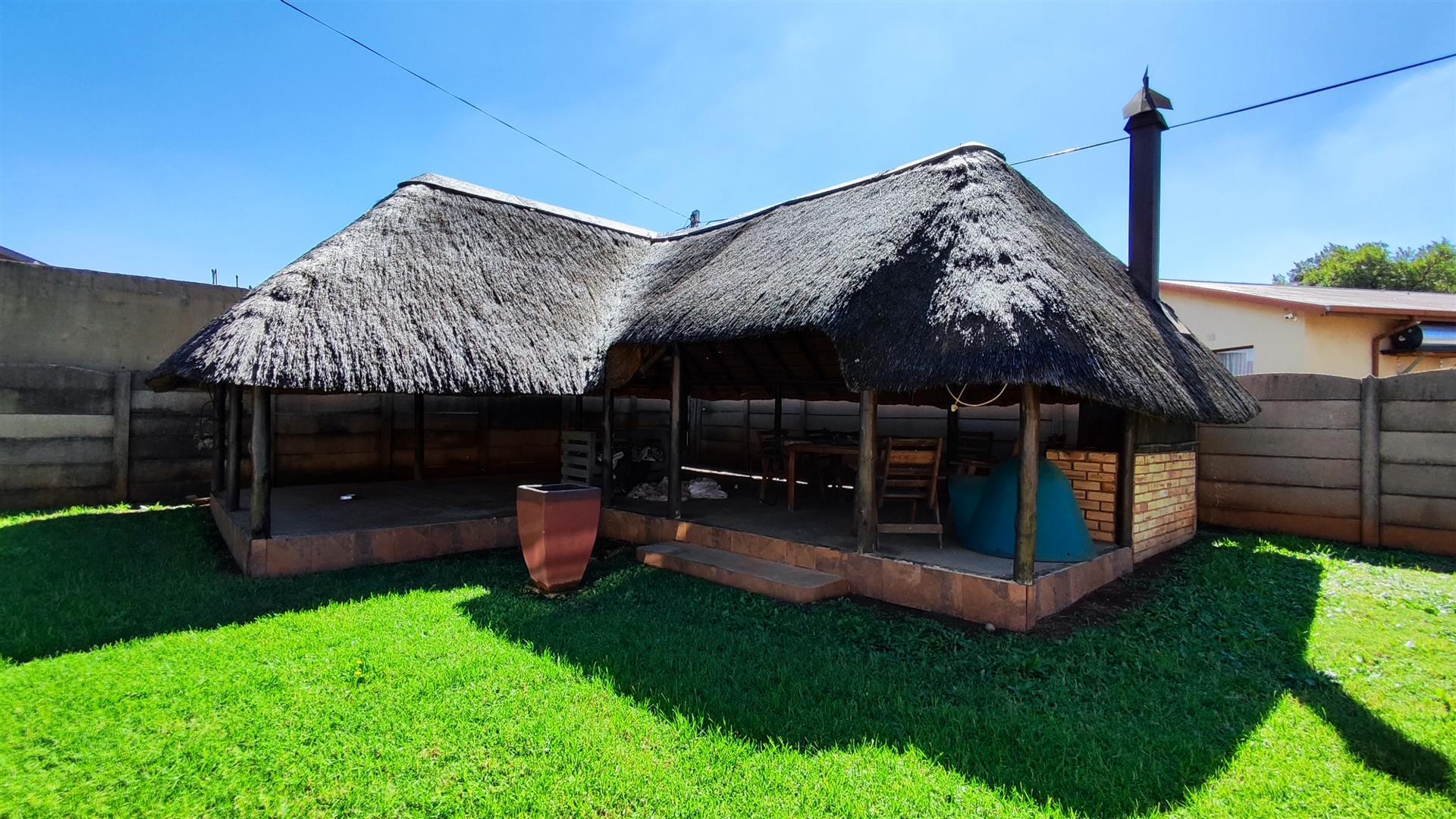 Backyard of property in Minnebron