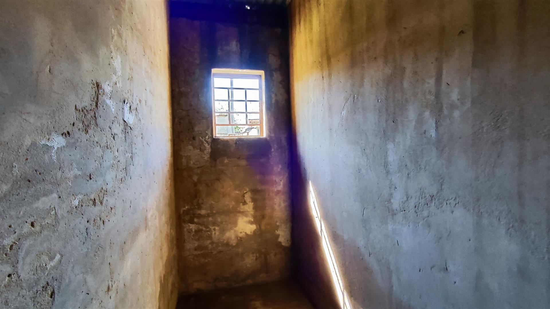 Spaces - 9 square meters of property in Minnebron