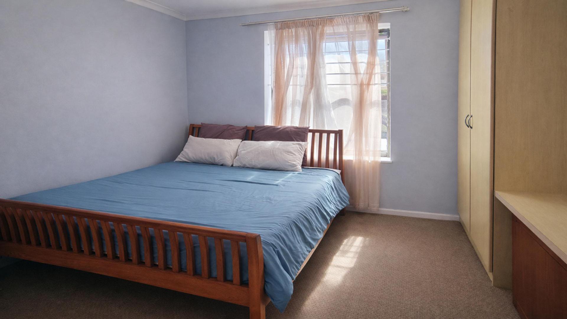 Bed Room 2 of property in Fish Hoek
