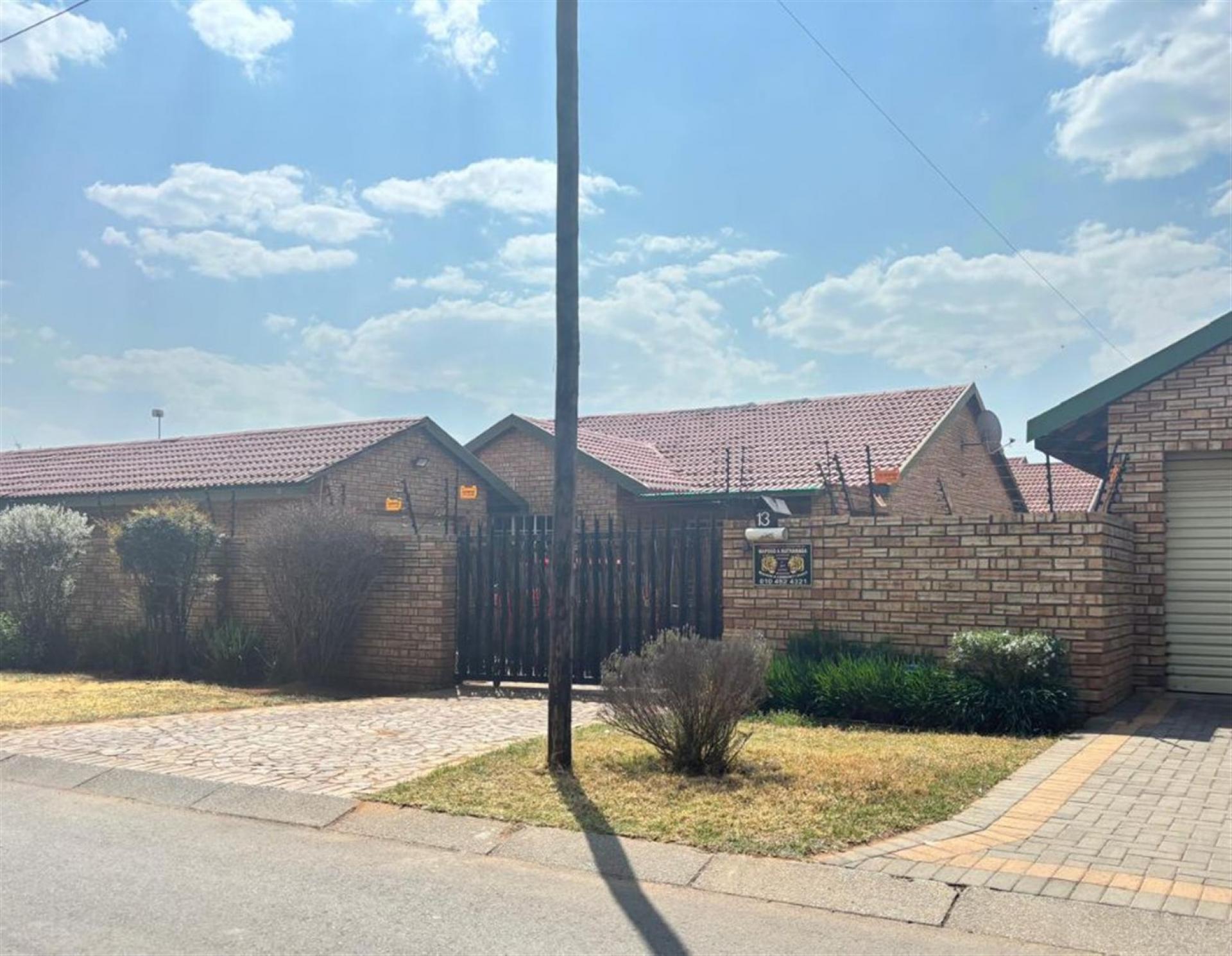 Front View of property in Culemborg Park