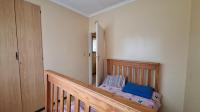 Bed Room 1 - 10 square meters of property in Crystal Park