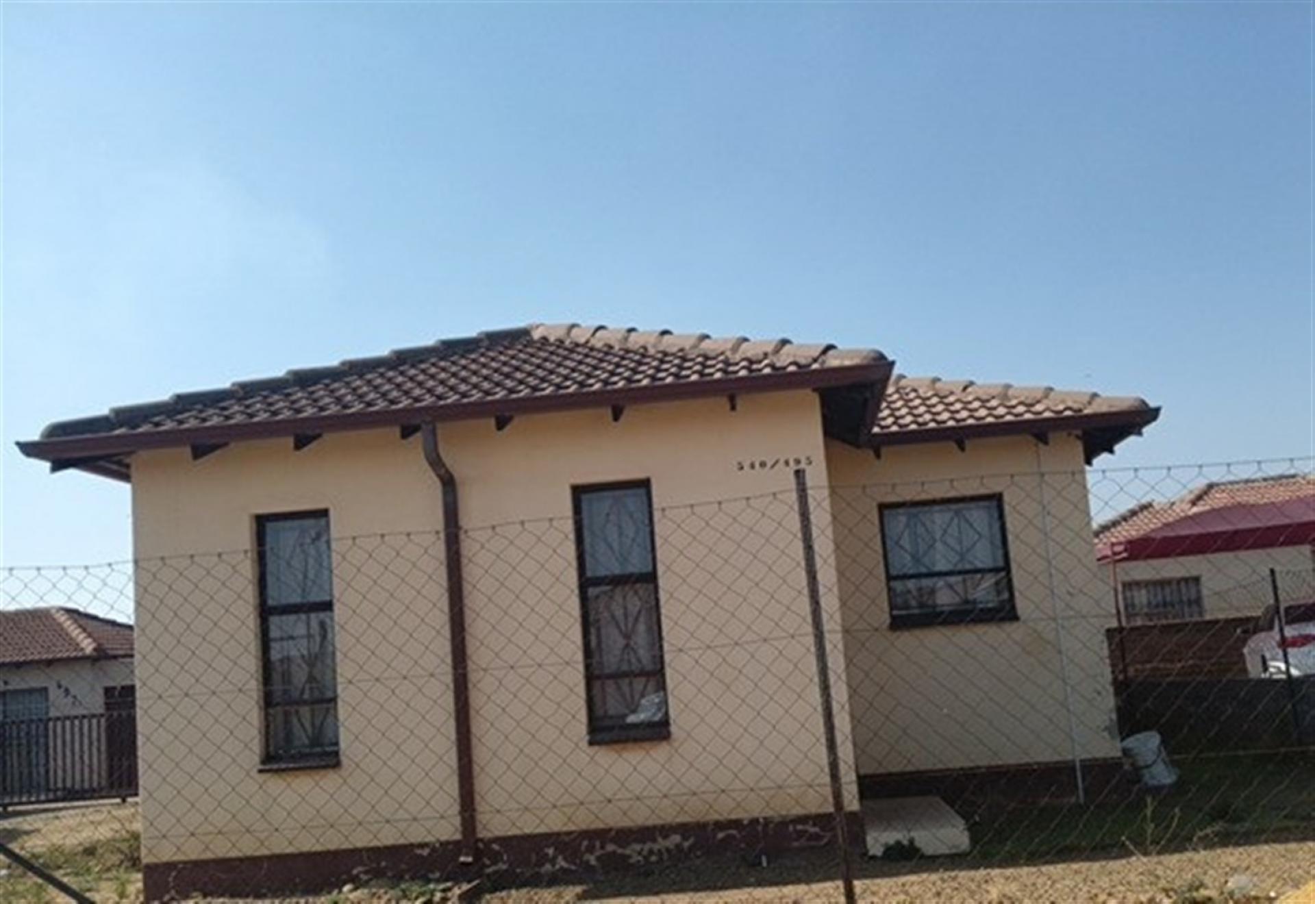 Front View of property in Vanderbijlpark