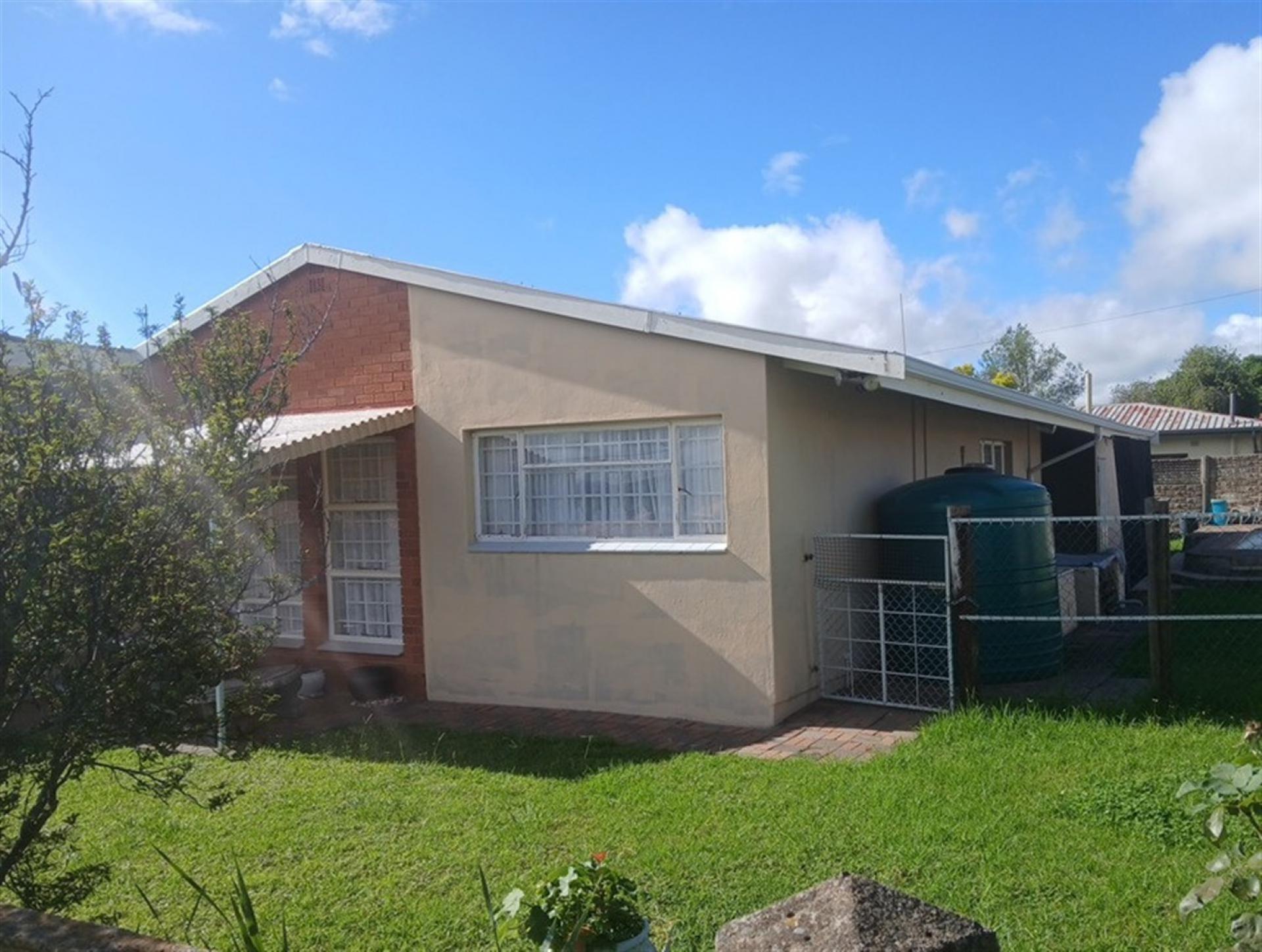 Front View of property in Ladysmith