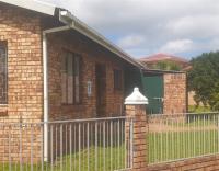 Front View of property in Woodhaven 