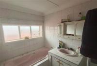 Bathroom 1 of property in Boksburg