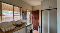 Kitchen - 9 square meters of property in Rensburg