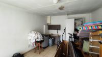 Flatlet - 52 square meters of property in Rothdene