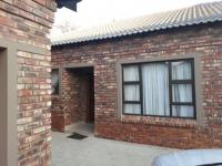 3 Bedroom 1 Bathroom Simplex to Rent for sale in Doringkruin