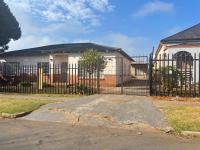 Front View of property in Krugersdorp