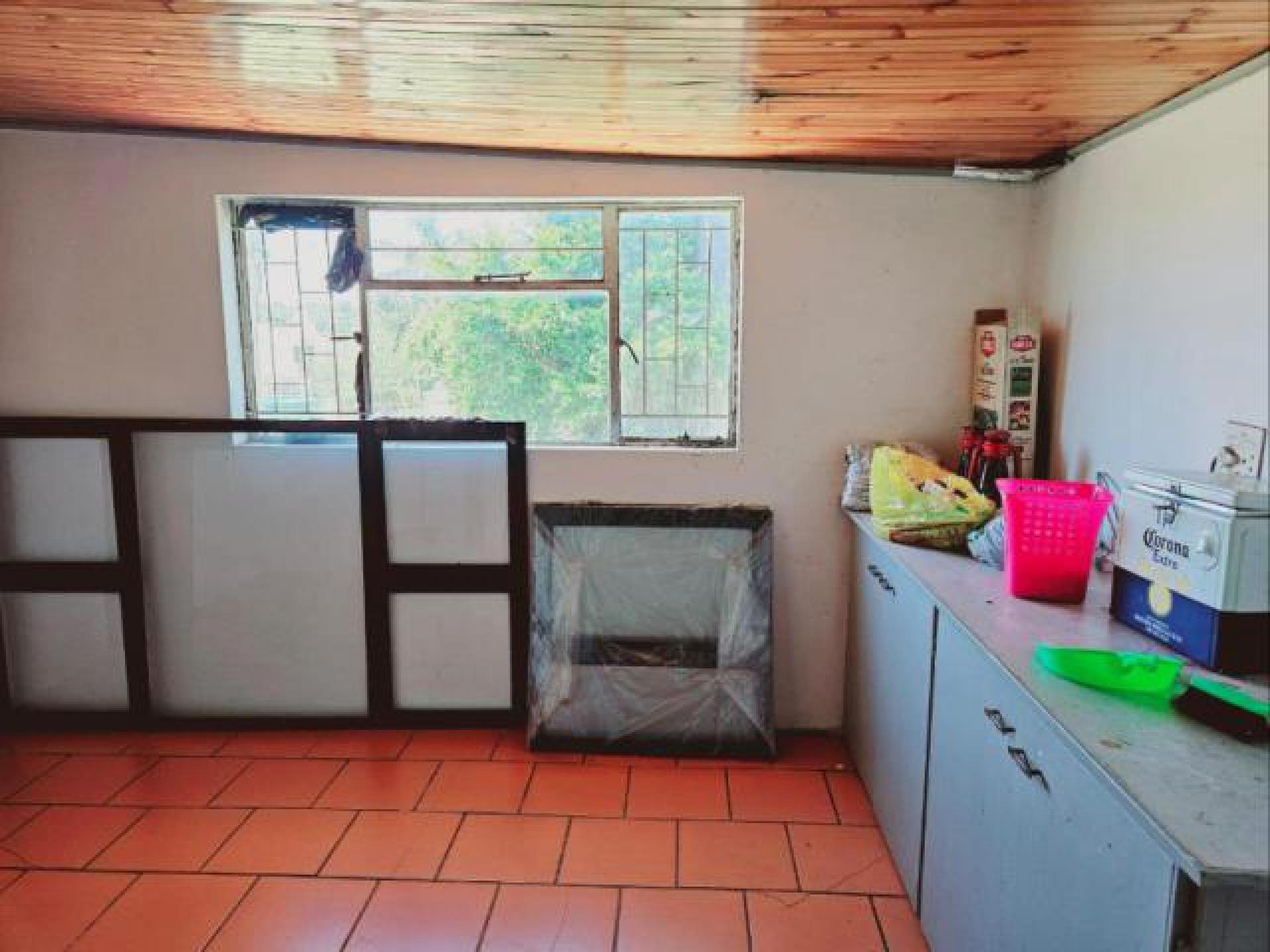Kitchen of property in Ladysmith