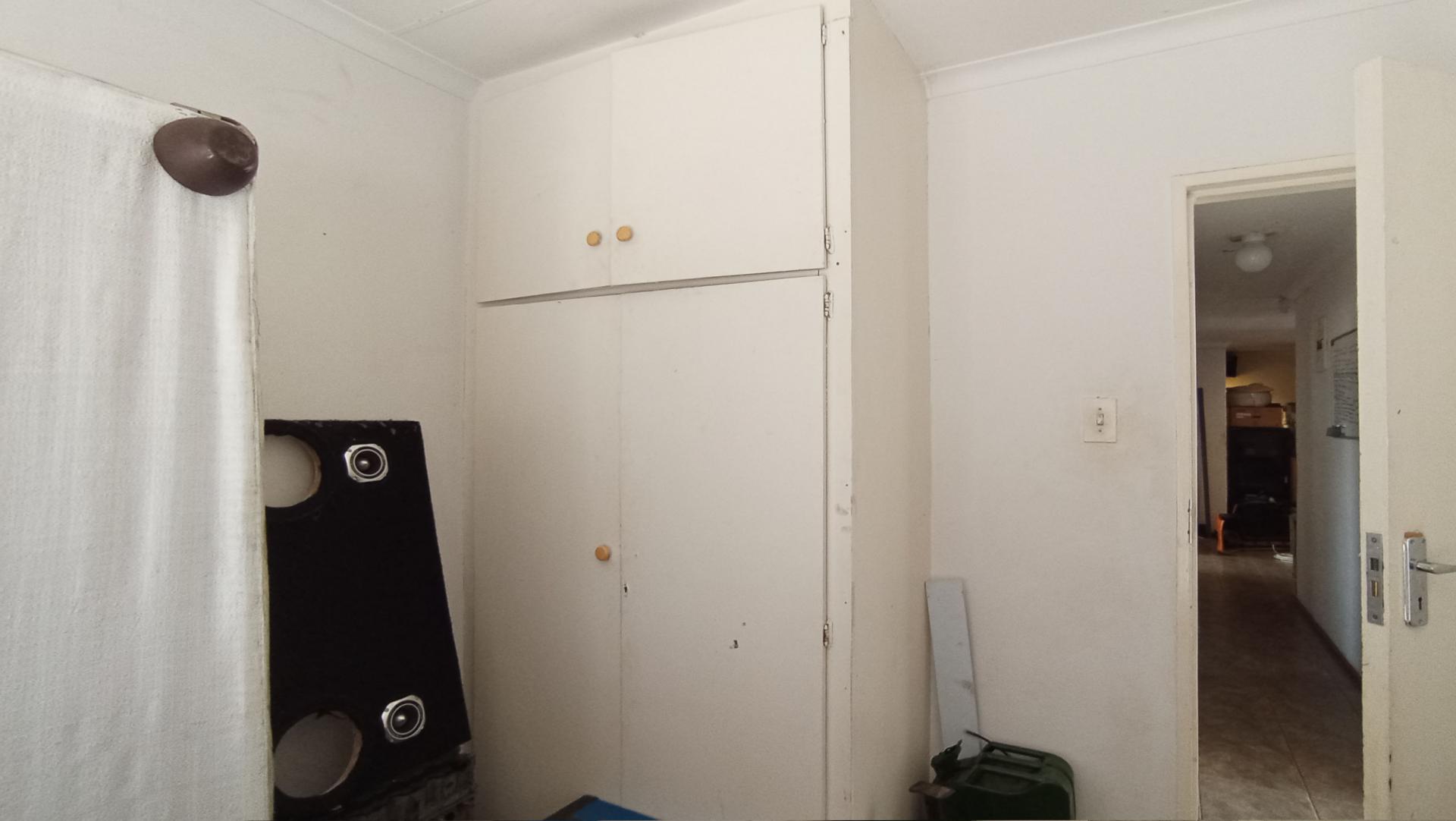 Bed Room 2 - 9 square meters of property in Lindhaven