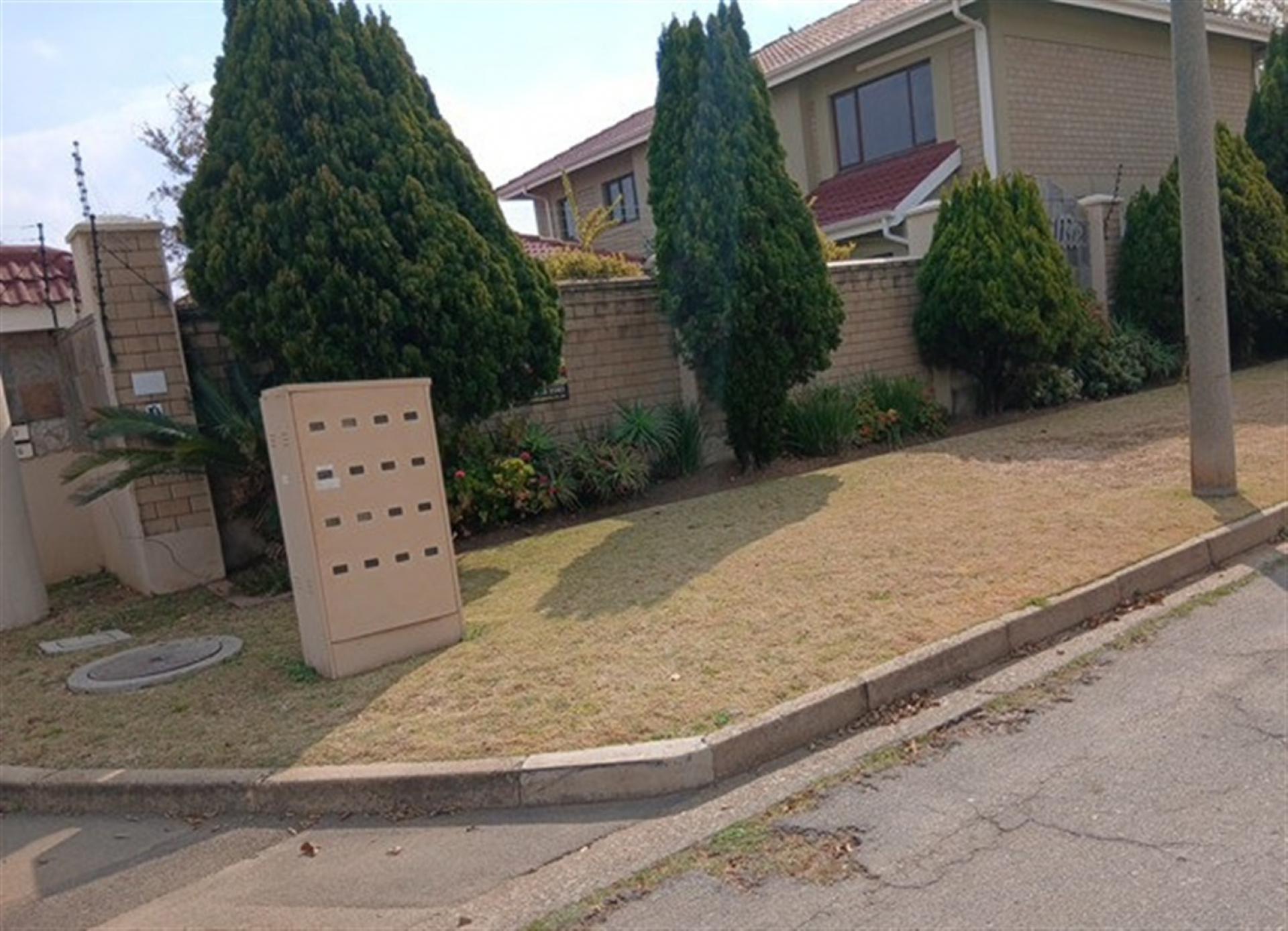 Front View of property in Libradene