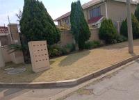 Front View of property in Libradene