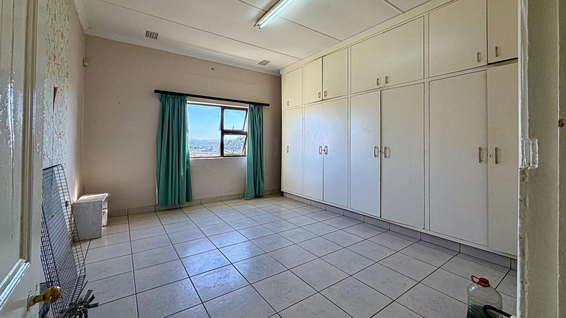 Bed Room 3 of property in Uitenhage