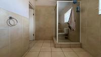 Bathroom 1 of property in Uitenhage