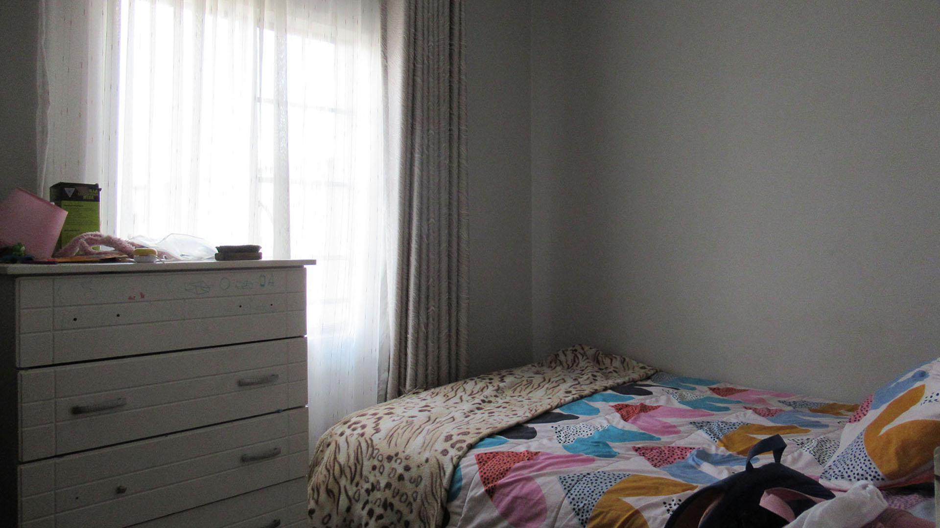 Bed Room 2 - 7 square meters of property in Fleurhof