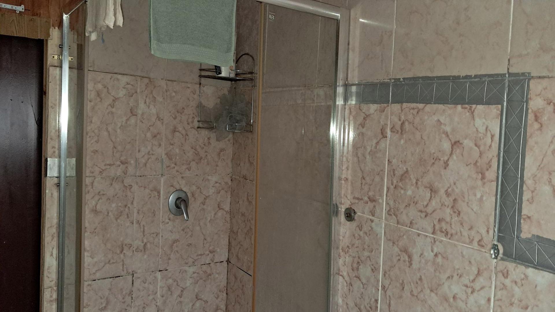 Bathroom 1 of property in Ga-Rankuwa