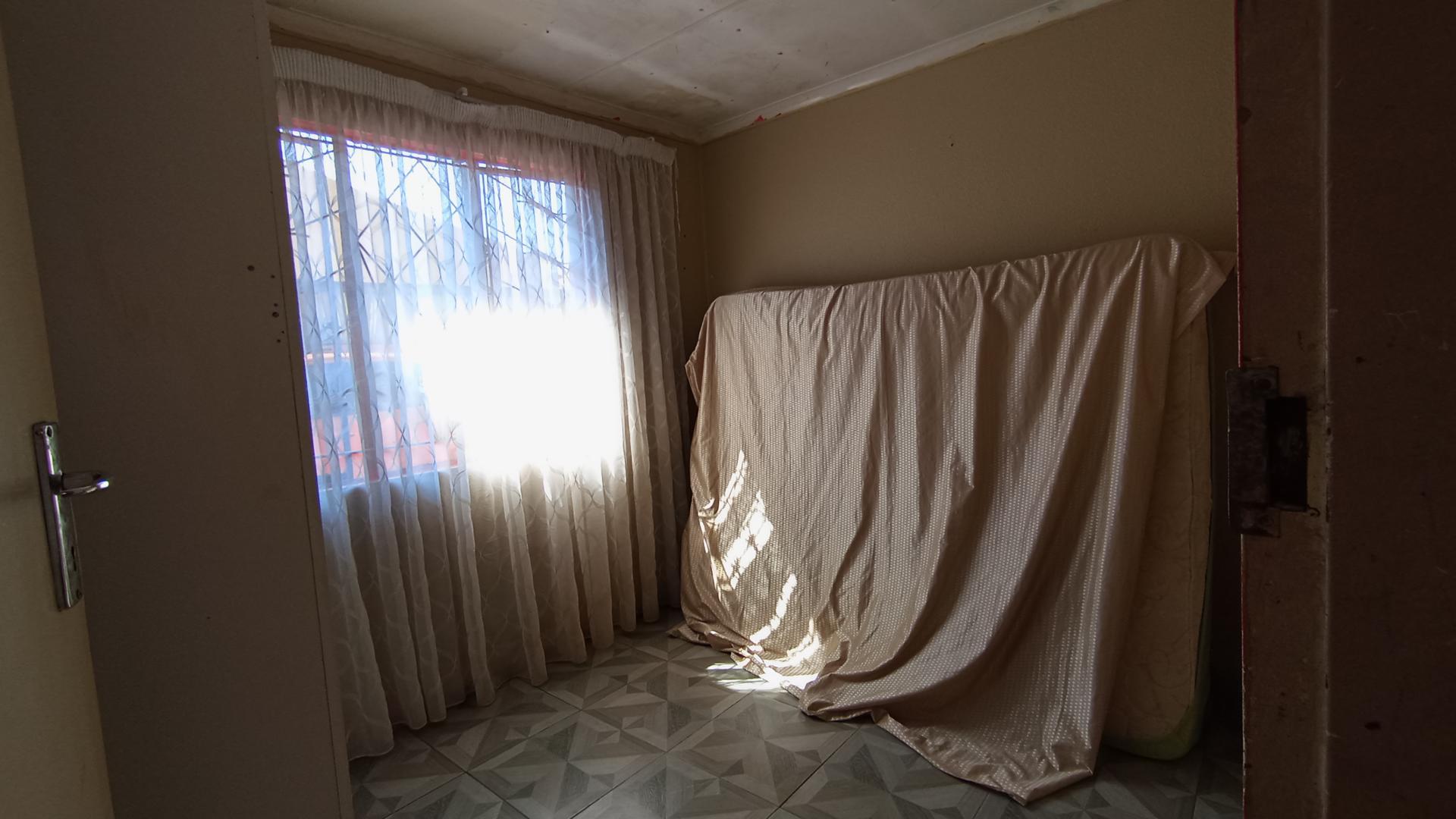 Bed Room 3 - 7 square meters of property in Ga-Rankuwa