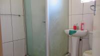 Bathroom 1 - 5 square meters of property in Watervalspruit