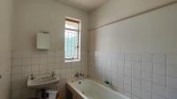 Bathroom 1 - 9 square meters of property in Vanderbijlpark