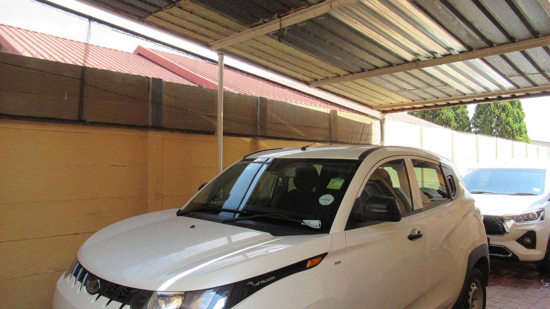 Spaces - 10 square meters of property in Randgate