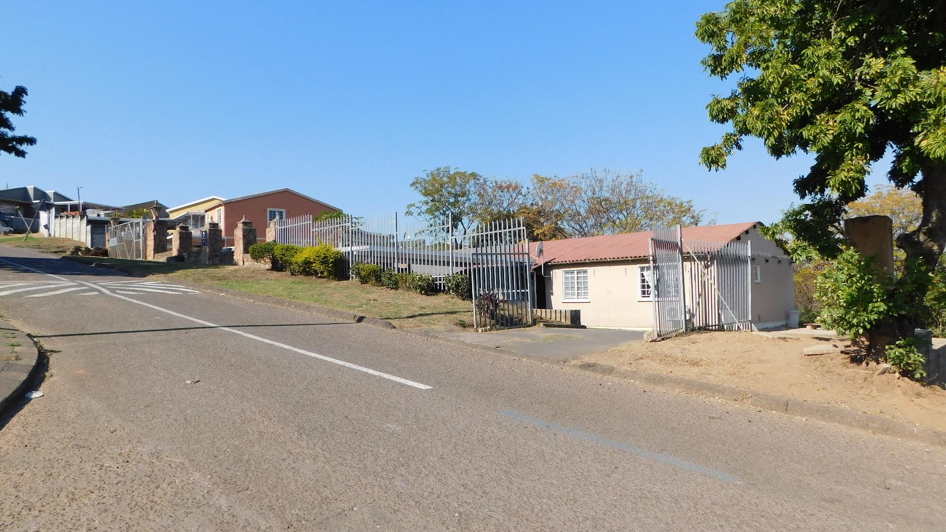Front View of property in Newlands East