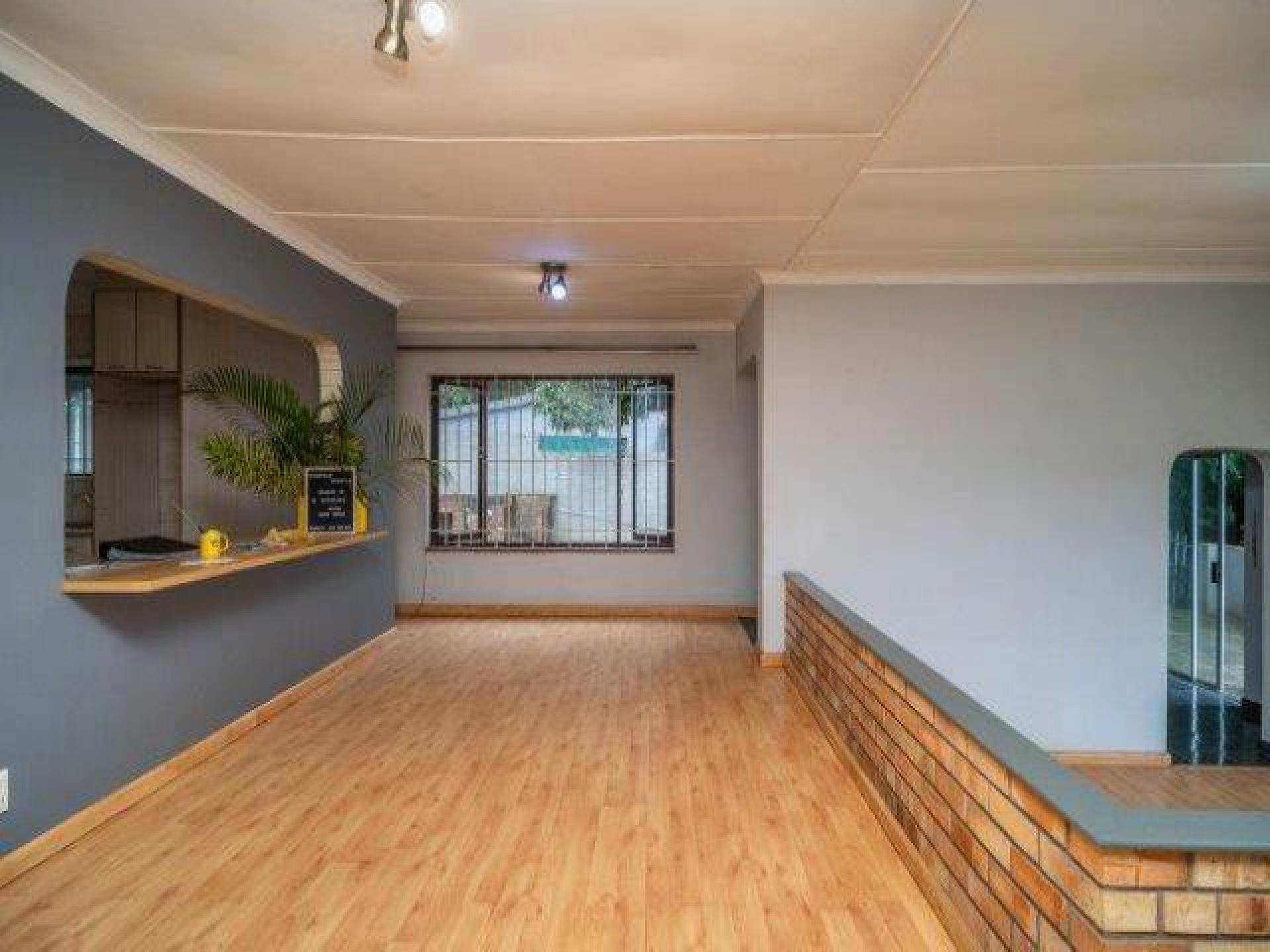 Dining Room of property in Berea West 