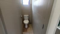 Bathroom 1 of property in Protea Glen