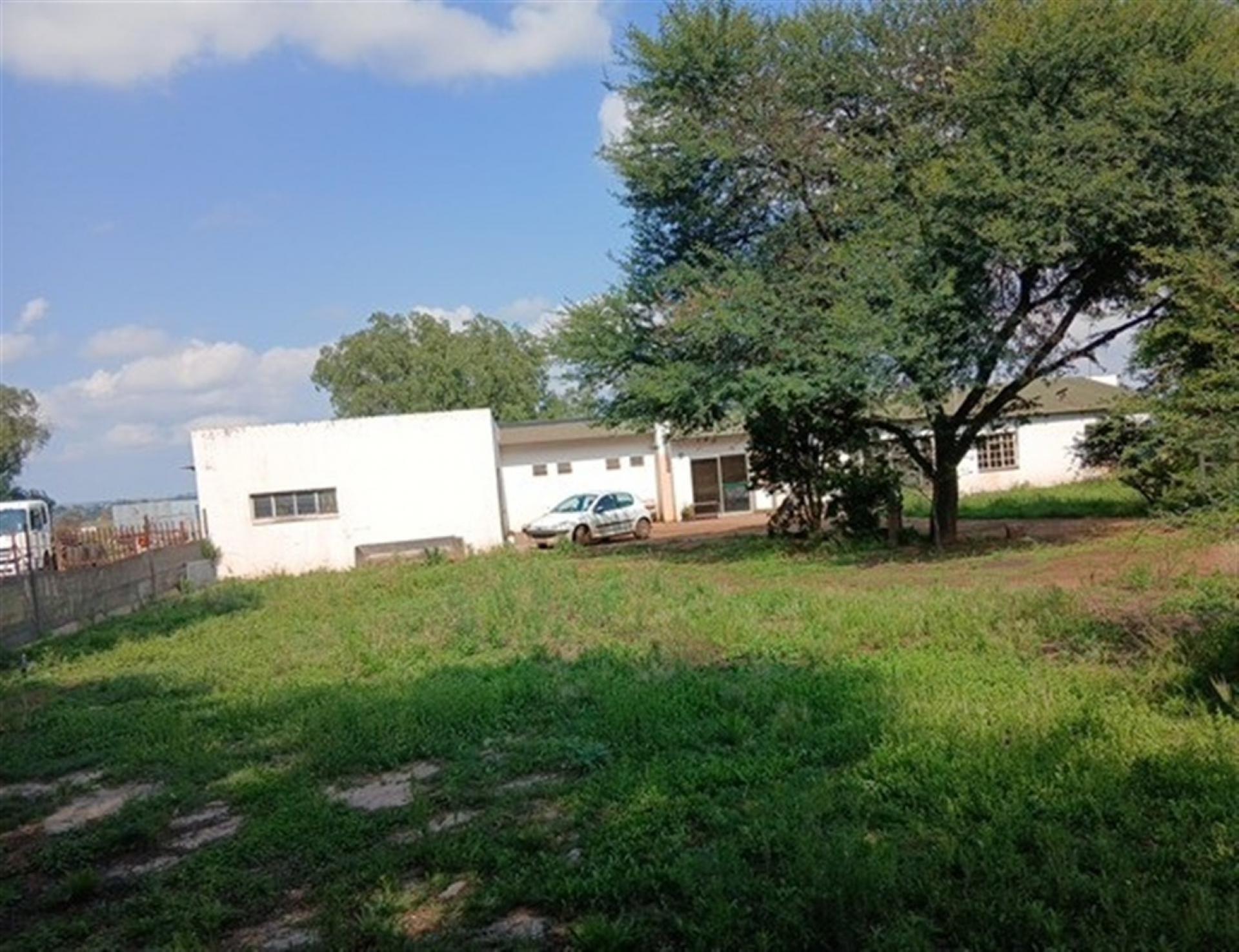 Front View of property in Rosashof AH