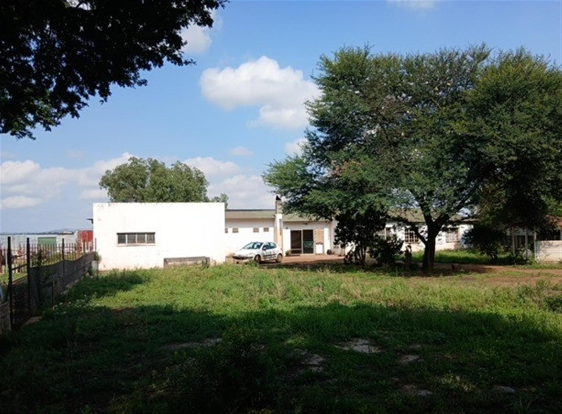 Front View of property in Rosashof AH