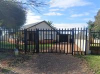 Front View of property in Edelweiss