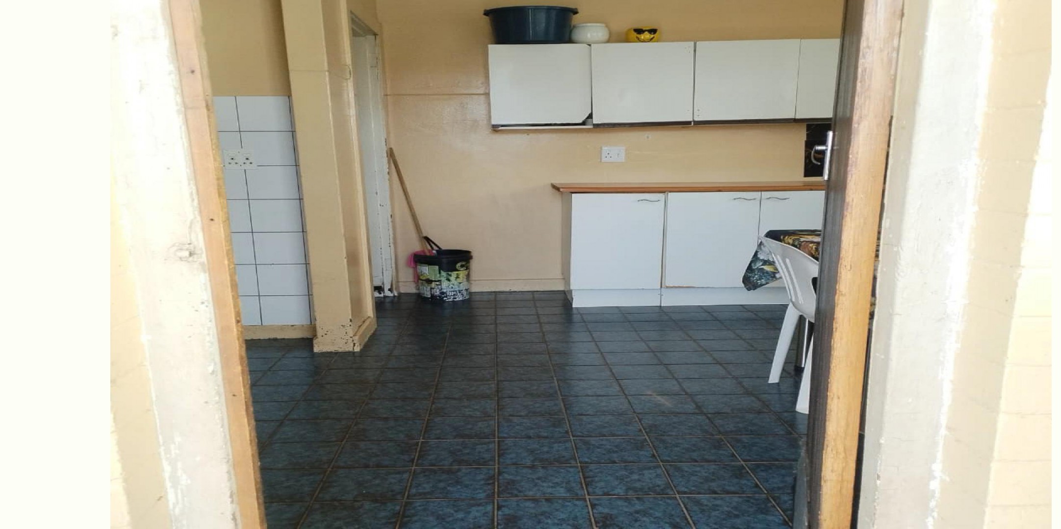 Kitchen of property in Regents Park