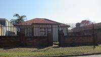 Front View of property in Regents Park