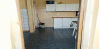 Kitchen of property in Regents Park